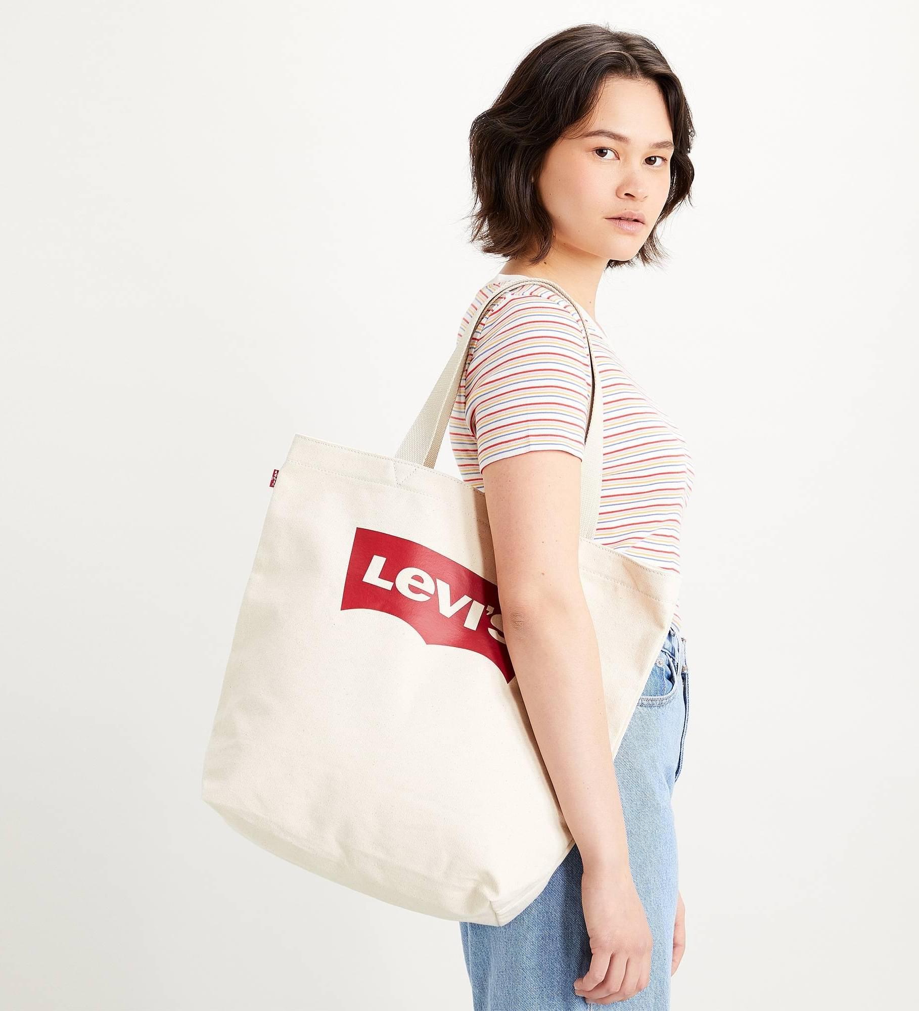 batwing tote levis