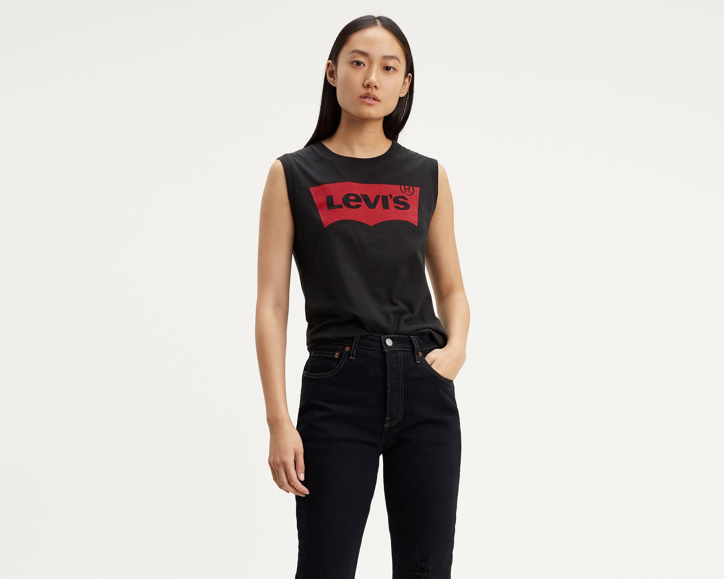 black levis top