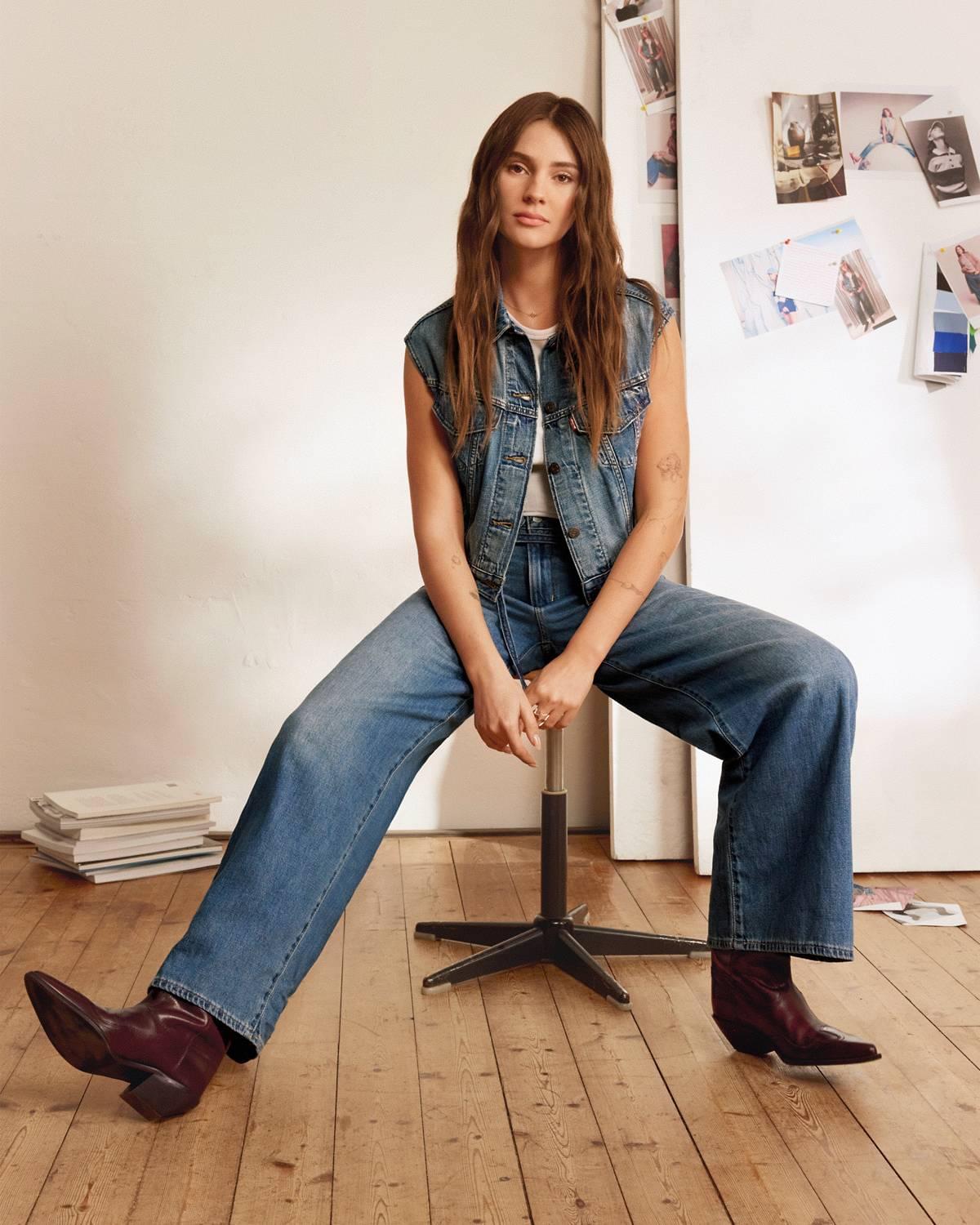 Levi's